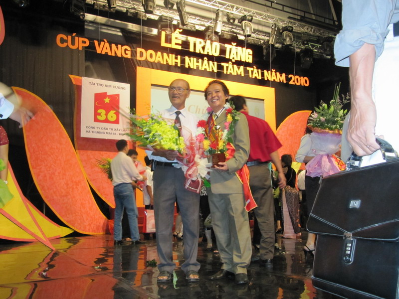 IBV Thực địa