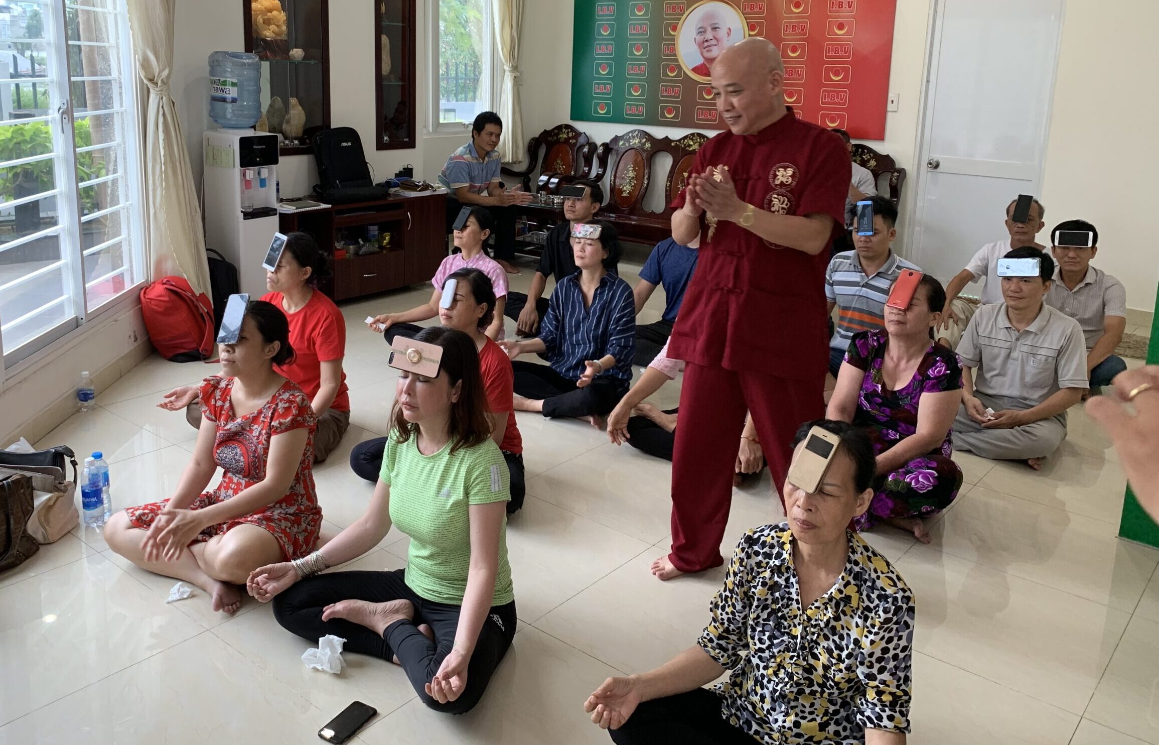 IBV Thực địa